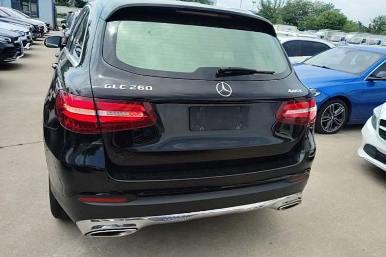 Used Mercedes-Benz GLC 2016 GLC 260 4MATIC Luxury Model Rear