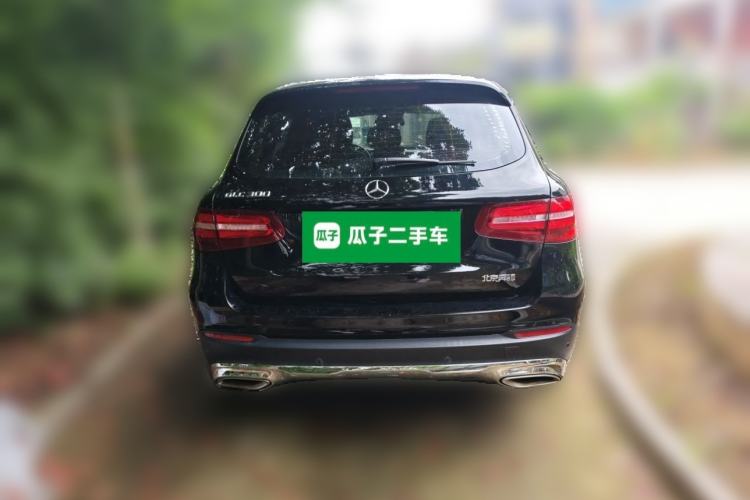 Used Mercedes-Benz GLC 2016 GLC 260 4MATIC Luxury Model Rear