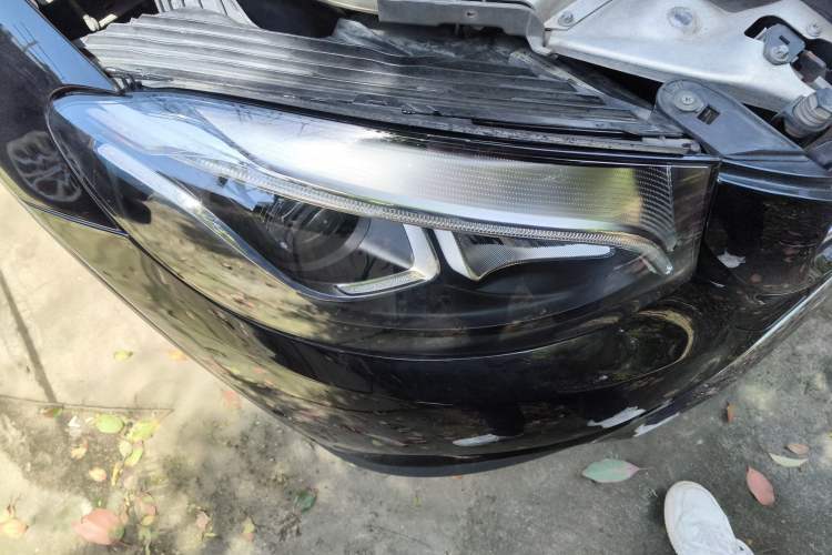 Used Mercedes-Benz GLC 2016 GLC 200 4MATIC Right Front Headlight
