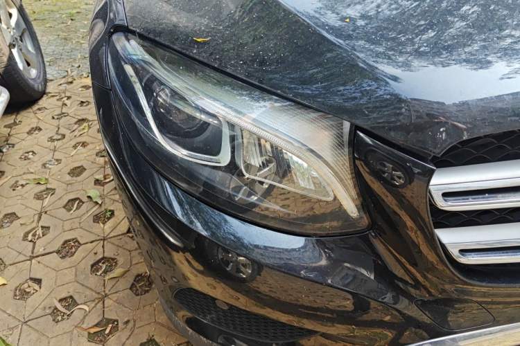 Used Mercedes-Benz GLC 2016 GLC 260 4MATIC Luxury Model Right Front Headlight