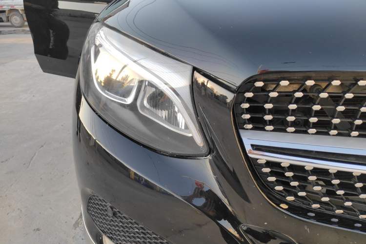 Used Mercedes-Benz GLC 2016 GLC 200 4MATIC Right Front Headlight
