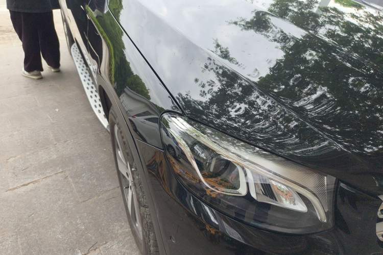 Used Mercedes-Benz GLC 2016 GLC 260 4MATIC Luxury Model Right Front Headlight