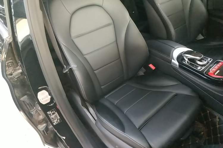 Used Mercedes-Benz GLC 2016 GLC 200 4MATIC Right Front Seat