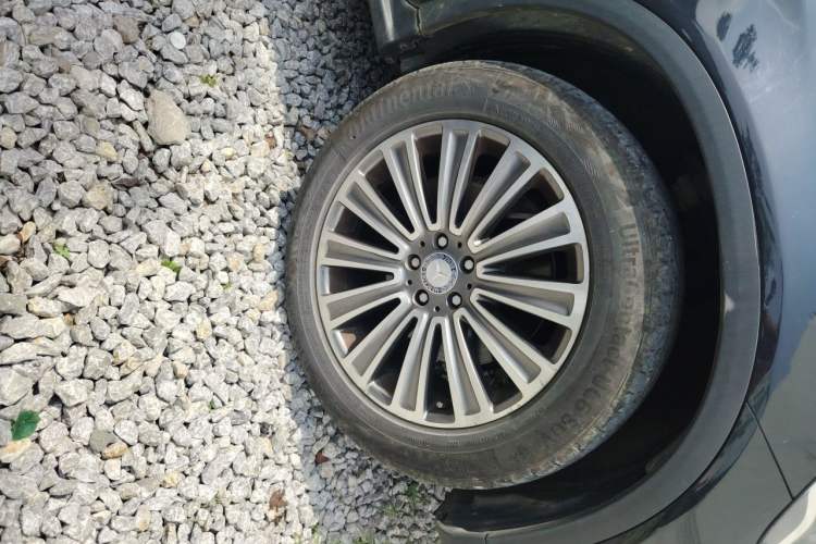 Used Mercedes-Benz GLC 2016 GLC 200 4MATIC Right Front Wheel Hub
