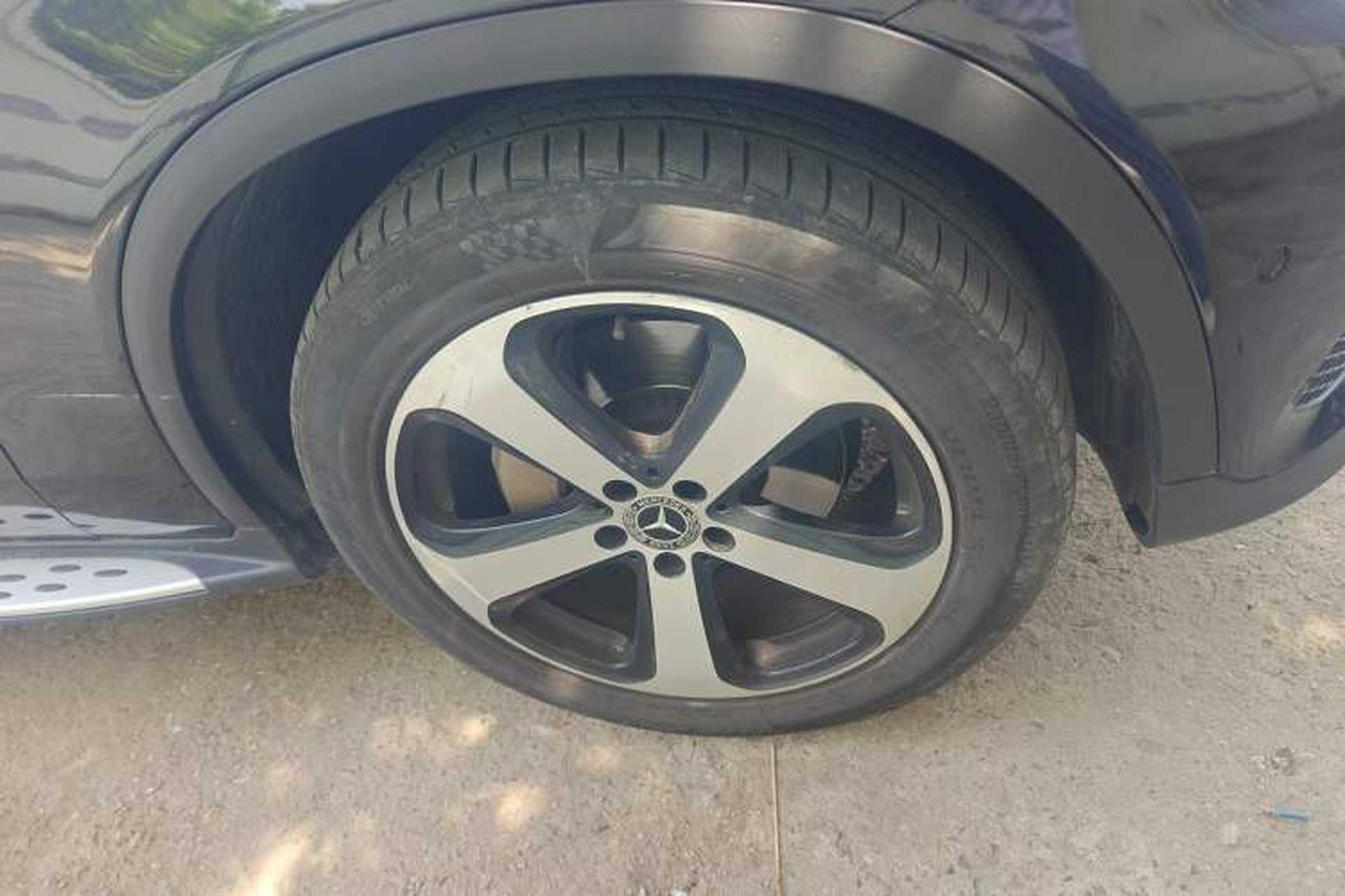 Used Mercedes-Benz GLC 2016 GLC 200 4MATIC Right Front Wheel Hub