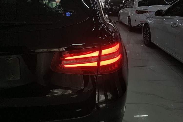 Used Mercedes-Benz GLC 2016 GLC 200 4MATIC Right Rear Taillight