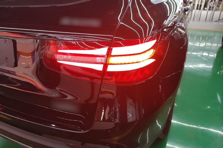 Used Mercedes-Benz GLC 2016 GLC 300 4MATIC Dynamic Model Right Rear Taillight
