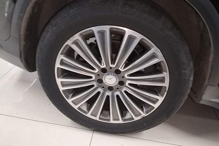 Used Mercedes-Benz GLC 2016 GLC 200 4MATIC Right Rear Wheel Hub