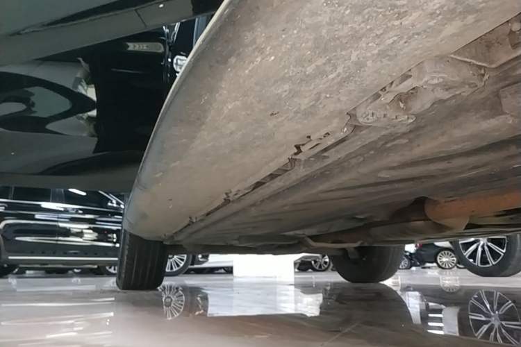 Used Mercedes-Benz GLC 2016 GLC 200 4MATIC Right Side Sill