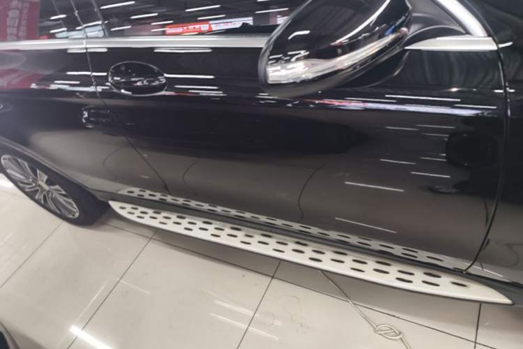 Used Mercedes-Benz GLC 2016 GLC 200 4MATIC Right Side Sill