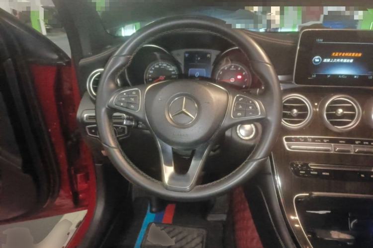 Used Mercedes-Benz GLC 2016 GLC 260 4MATIC Dynamic Edition Steering Wheel