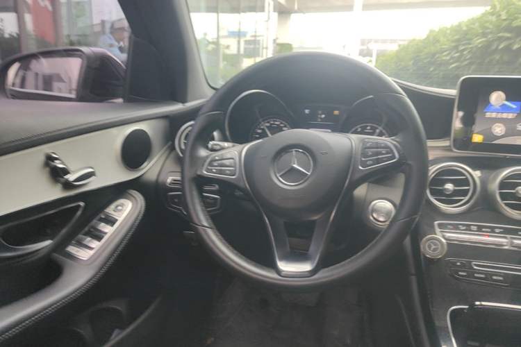 Used Mercedes-Benz GLC 2016 GLC 200 4MATIC Steering Wheel