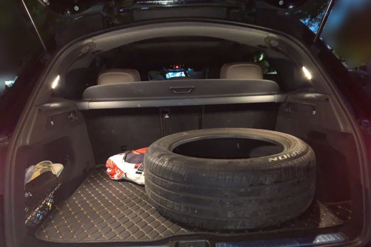 Used Mercedes-Benz GLC 2016 GLC 260 4MATIC Dynamic Edition Trunk