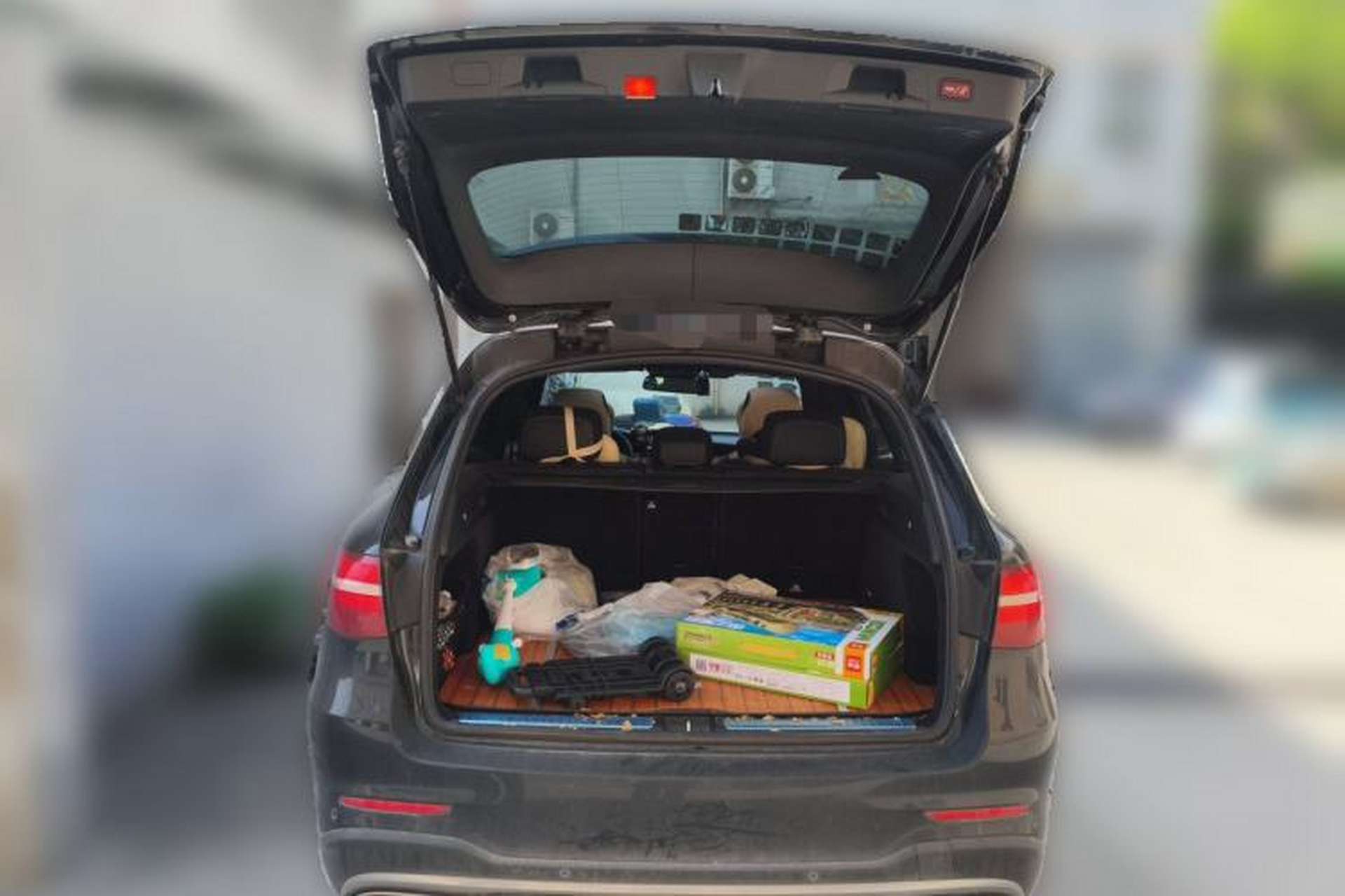 Used Mercedes-Benz GLC 2016 GLC 260 4MATIC Luxury Model Trunk