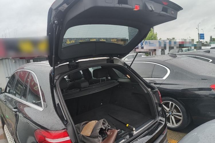 Used Mercedes-Benz GLC 2016 GLC 260 4MATIC Dynamic Edition Trunk