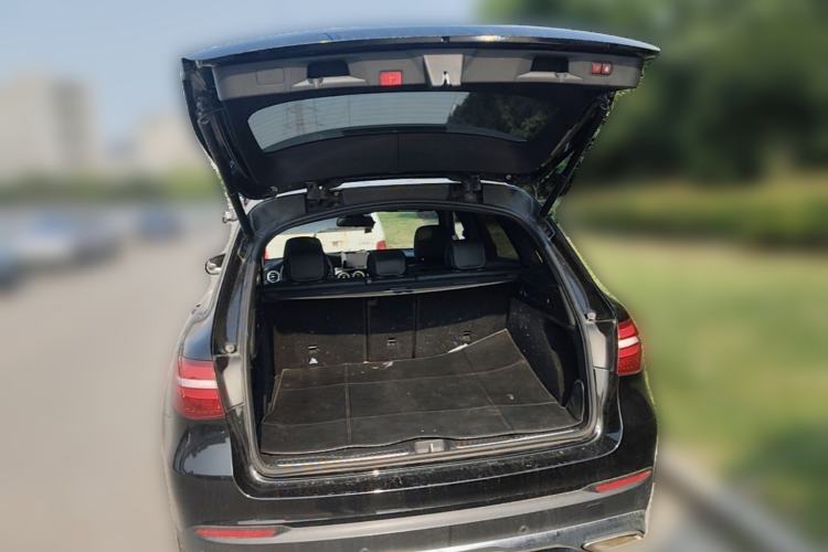 Used Mercedes-Benz GLC 2016 GLC 200 4MATIC Trunk