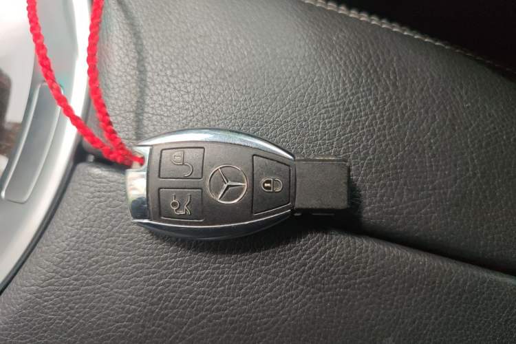 Used Mercedes-Benz GLC 2016 GLC 260 4MATIC Dynamic Edition Vehicle Key
