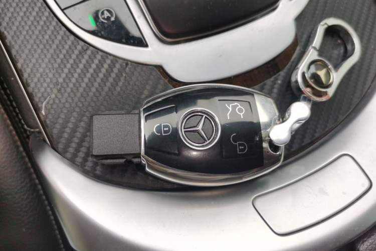 Used Mercedes-Benz GLC 2016 GLC 260 4MATIC Dynamic Edition Vehicle Key