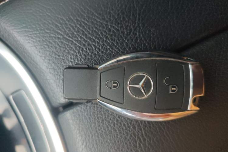 Used Mercedes-Benz GLC 2016 GLC 200 4MATIC Vehicle Key