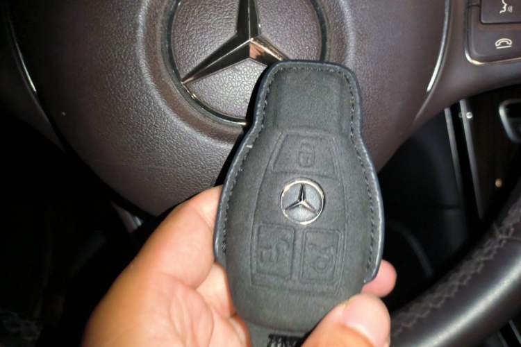 Used Mercedes-Benz GLC 2016 GLC 260 4MATIC Dynamic Edition Vehicle Key