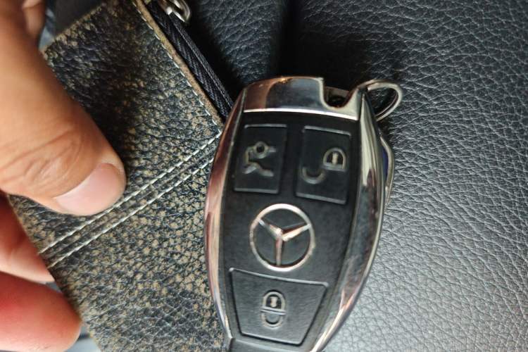 Used Mercedes-Benz GLC 2016 GLC 260 4MATIC Dynamic Edition Vehicle Key