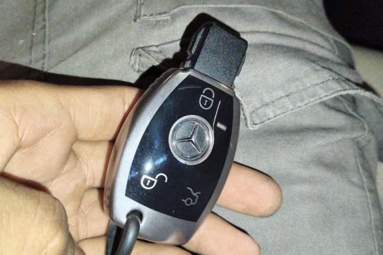 Used Mercedes-Benz GLC 2016 GLC 260 4MATIC Dynamic Edition Vehicle Key