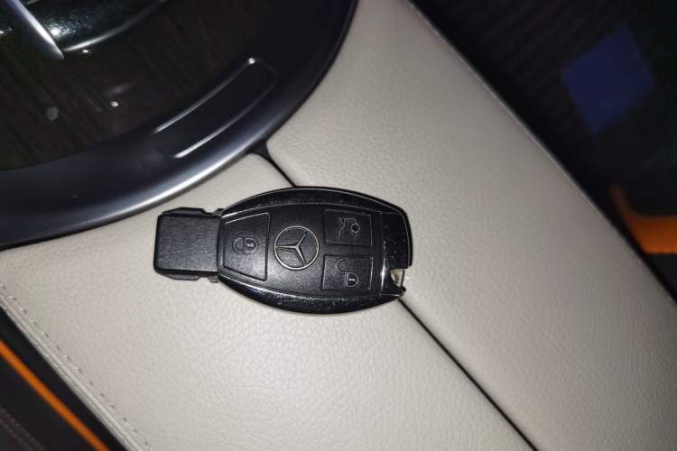 Used Mercedes-Benz GLC 2016 GLC 260 4MATIC Dynamic Edition Vehicle Key