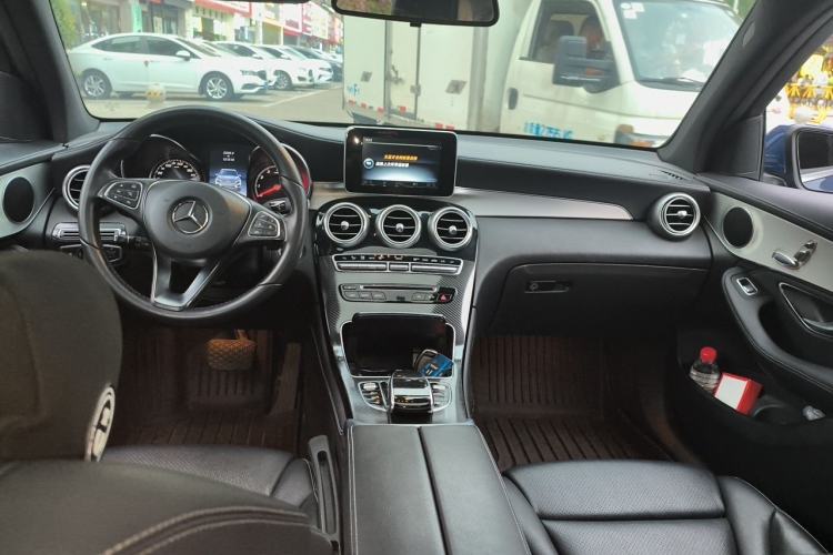Used Mercedes-Benz GLC 2016 GLC 200 4MATIC Center Console