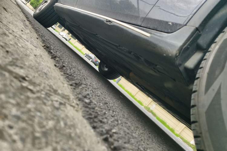 Used Mercedes-Benz GLC 2016 GLC 260 4MATIC Luxury Model Chassis Front Right