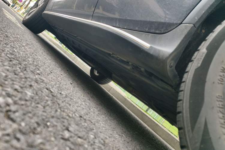 Used Mercedes-Benz GLC 2016 GLC 260 4MATIC Luxury Model Chassis Rear Left