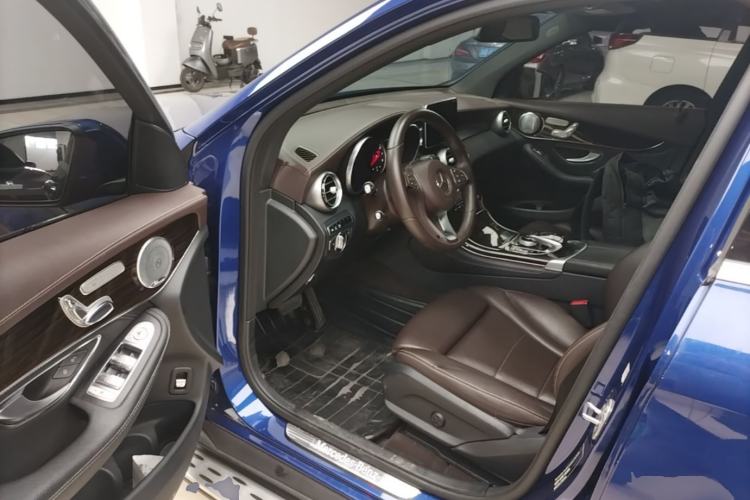 Used Mercedes-Benz GLC 2016 GLC 260 4MATIC Luxury Model Driver Seat
