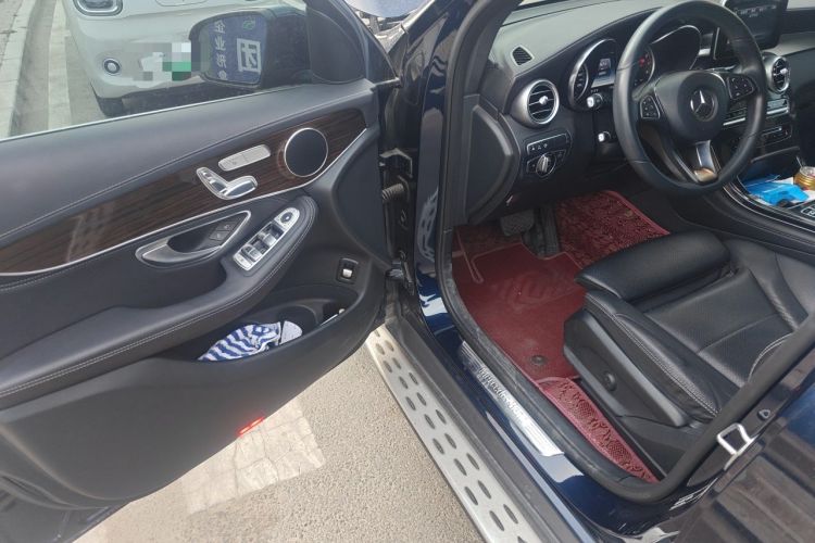 Used Mercedes-Benz GLC 2016 GLC 260 4MATIC Luxury Model Driver Seat