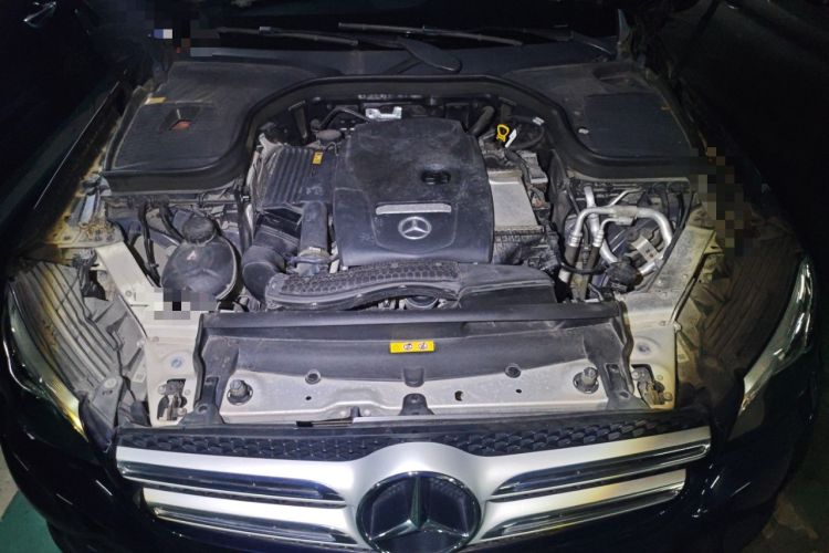 Used Mercedes-Benz GLC 2016 GLC 260 4MATIC Luxury Model Engine Bay