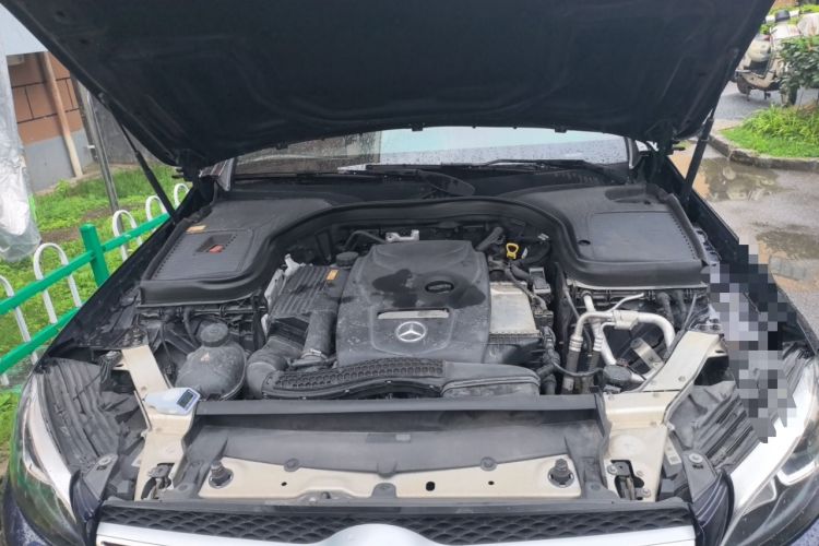 Used Mercedes-Benz GLC 2016 GLC 260 4MATIC Dynamic Edition Engine Bay