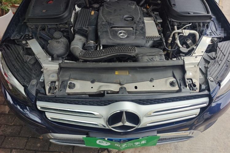 Used Mercedes-Benz GLC 2016 GLC 260 4MATIC Dynamic Edition Engine Bay