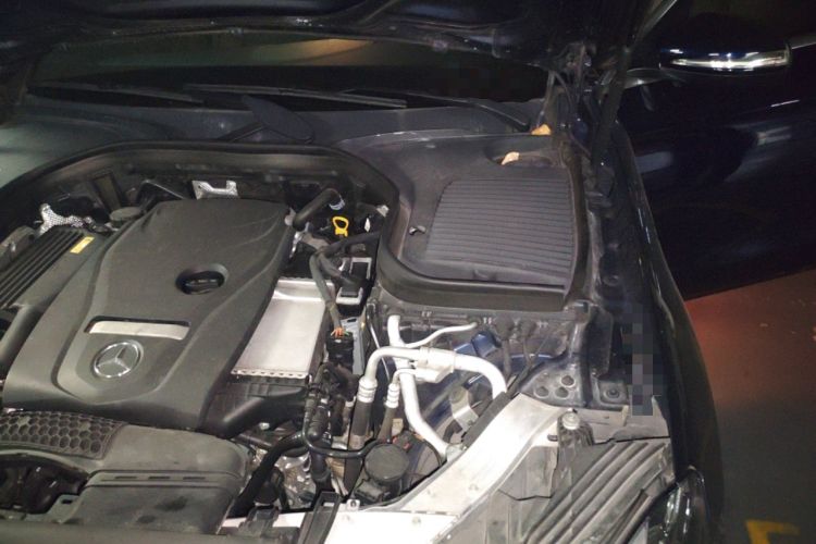 Used Mercedes-Benz GLC 2016 GLC 260 4MATIC Dynamic Edition Engine Bay Left