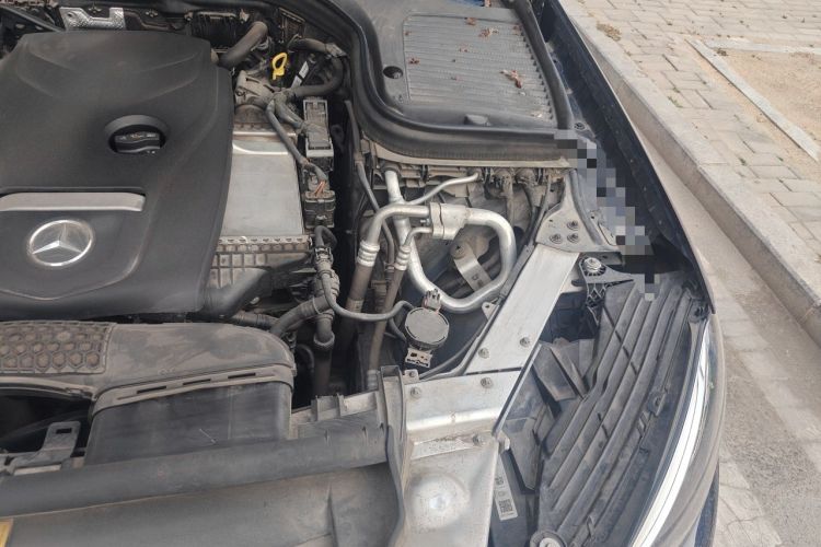 Used Mercedes-Benz GLC 2016 GLC 260 4MATIC Luxury Model Engine Bay Left
