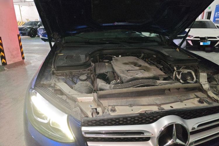 Used Mercedes-Benz GLC 2016 GLC 260 4MATIC Luxury Model Engine Bay Right