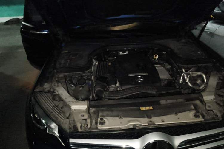 Used Mercedes-Benz GLC 2016 GLC 260 4MATIC Luxury Model Engine Bay Right
