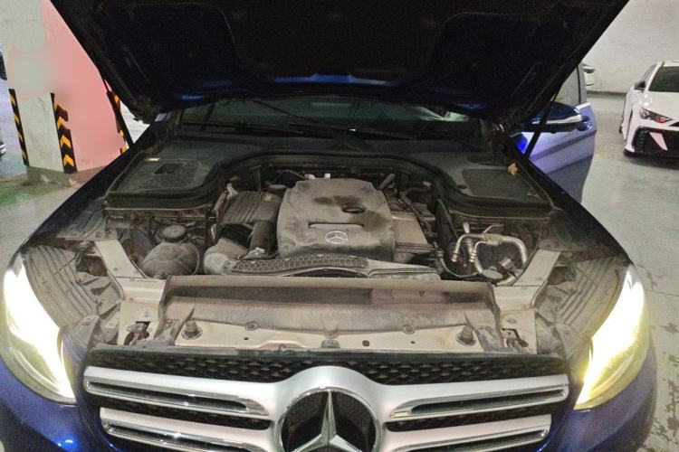 Used Mercedes-Benz GLC 2016 GLC 260 4MATIC Luxury Model Engine Bay