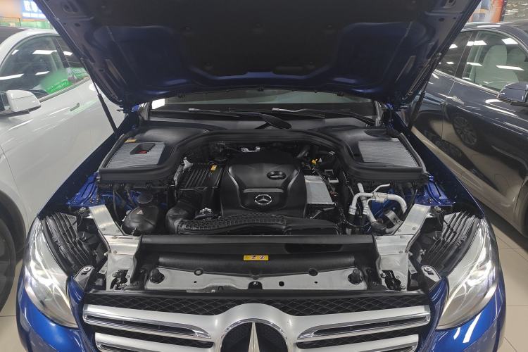 Used Mercedes-Benz GLC 2016 GLC 260 4MATIC Dynamic Edition Engine Bay