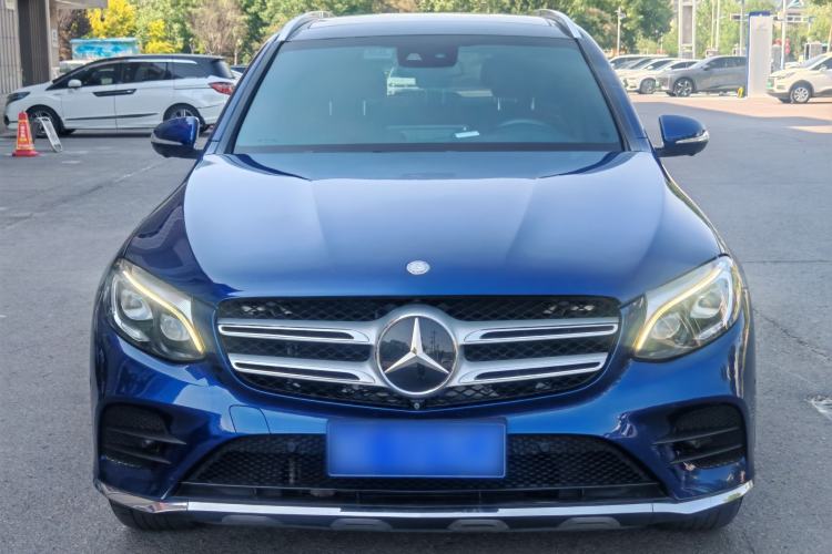 Used Mercedes-Benz GLC 2016 GLC 300 4MATIC Dynamic Model Exterior 1