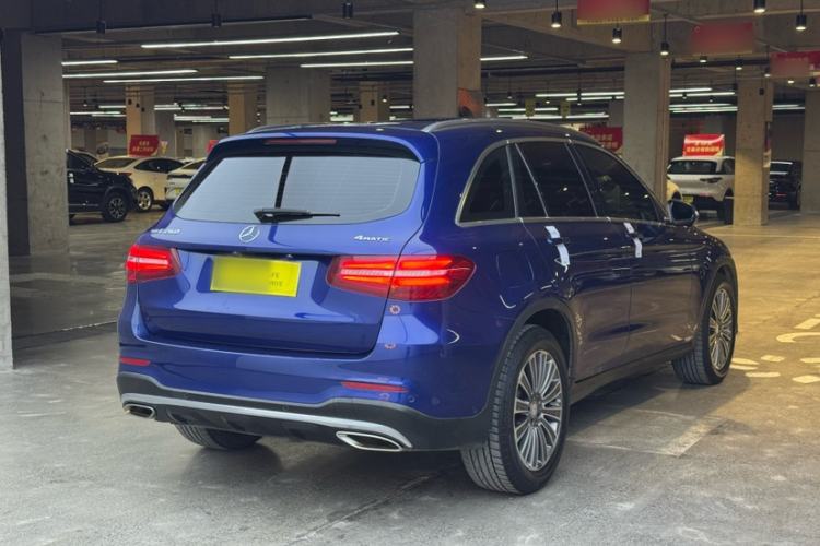 Used Mercedes-Benz GLC 2016 GLC 260 4MATIC Dynamic Edition Exterior 6