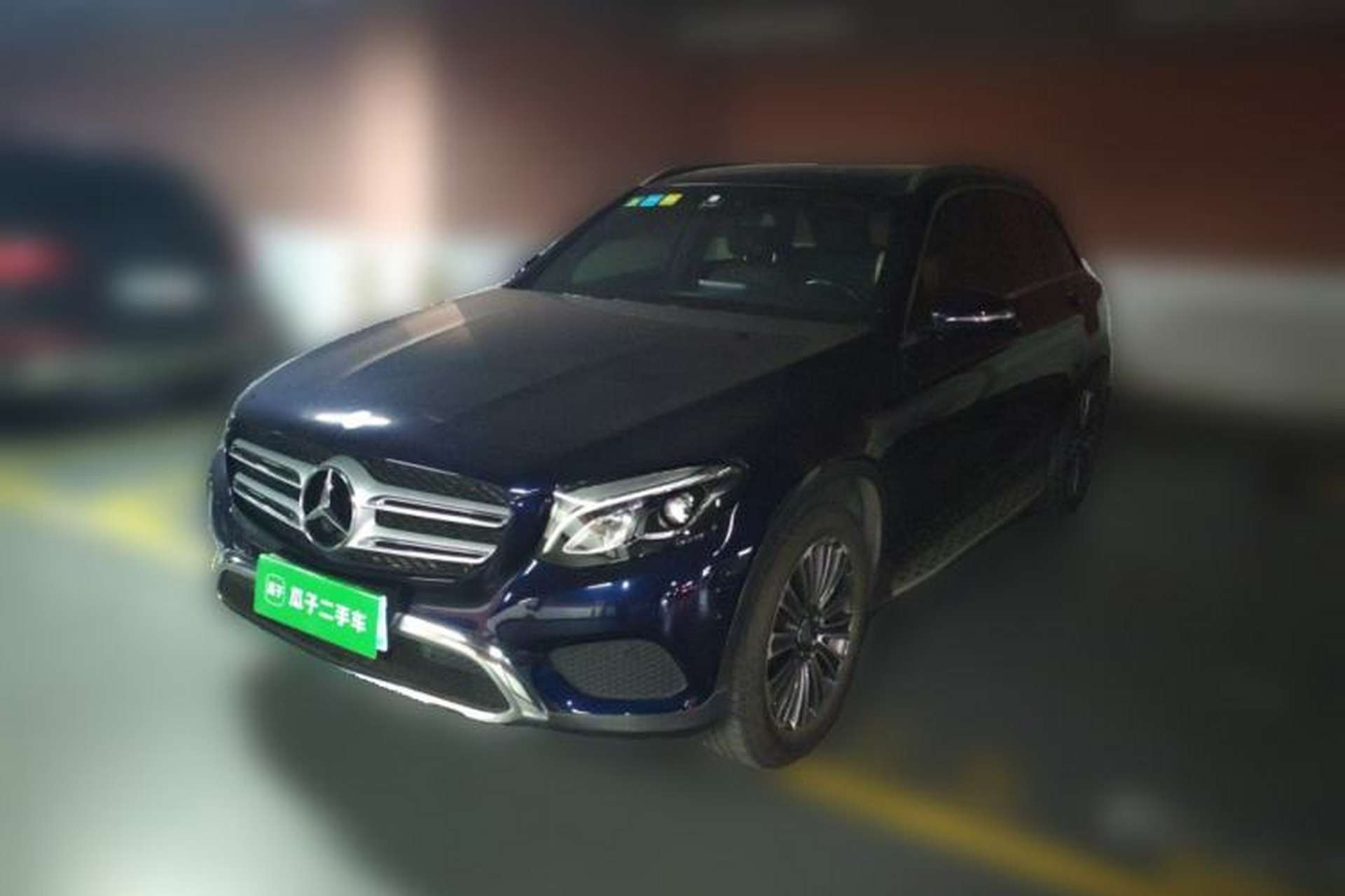 Used Mercedes-Benz GLC 2016 GLC 260 4MATIC Dynamic Edition Front Left 45 Deg