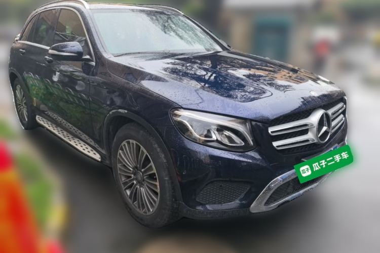 Used Mercedes-Benz GLC 2016 GLC 260 4MATIC Dynamic Edition Front Right 45 Deg