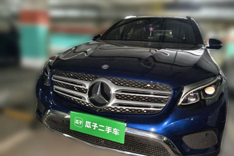 Used Mercedes-Benz GLC 2016 GLC 260 4MATIC Luxury Model Front