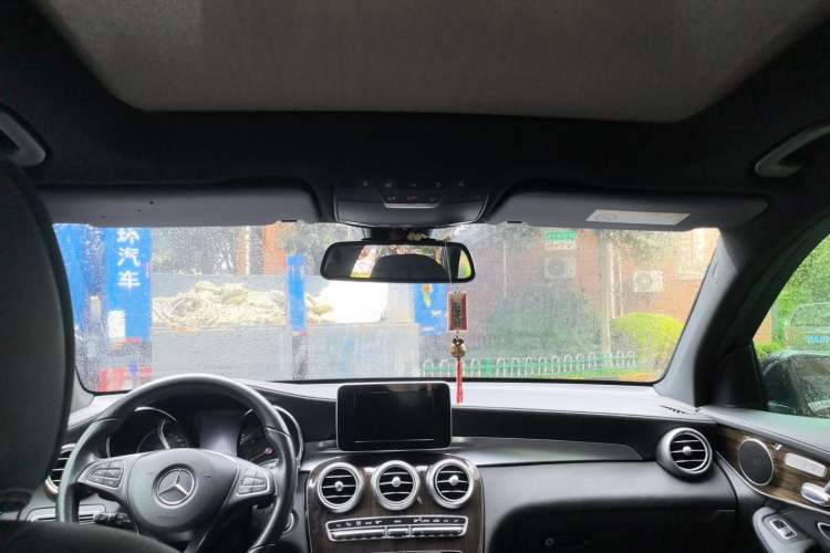 Used Mercedes-Benz GLC 2016 GLC 260 4MATIC Dynamic Edition Headliner