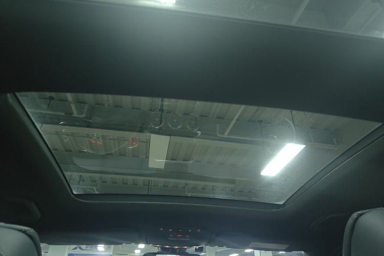 Used Mercedes-Benz GLC 2016 GLC 260 4MATIC Dynamic Edition Headliner