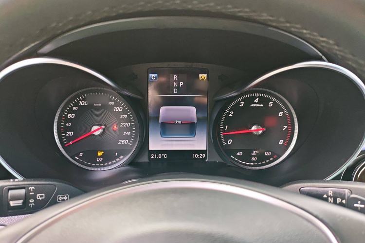 Used Mercedes-Benz GLC 2016 GLC 260 4MATIC Luxury Model Instrument Cluster