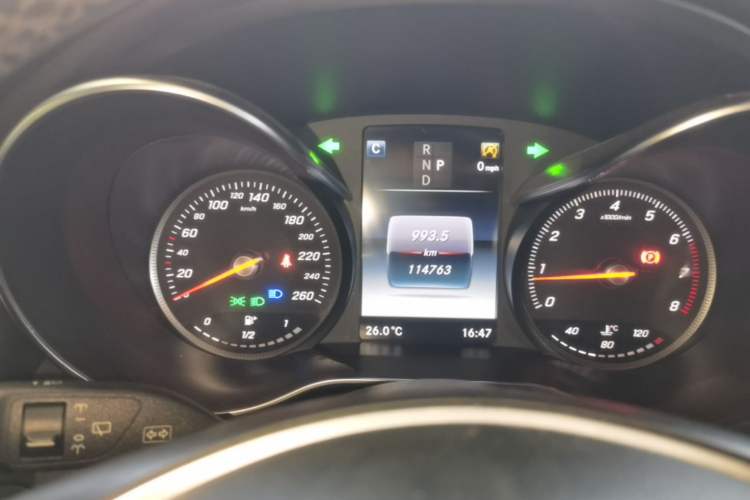 Used Mercedes-Benz GLC 2016 GLC 300 4MATIC Dynamic Model Instrument Cluster